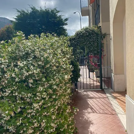 Vivi La Mia Liguria - Esclusivo Con Terrazzo E Giardino Holiday home Finale Ligure